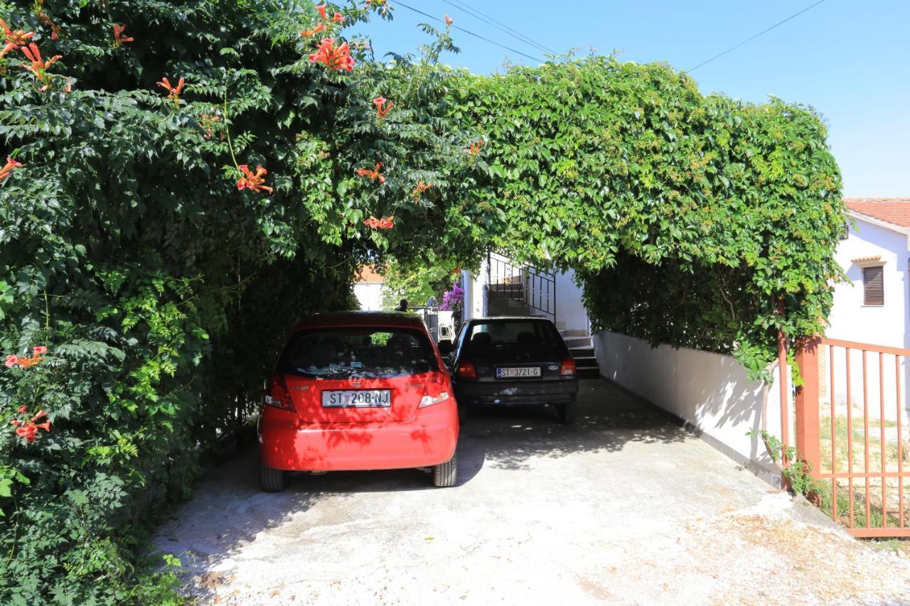 Apartments By The Sea Okrug Gornji, Ciovo - 1069 Трогир Екстериор снимка