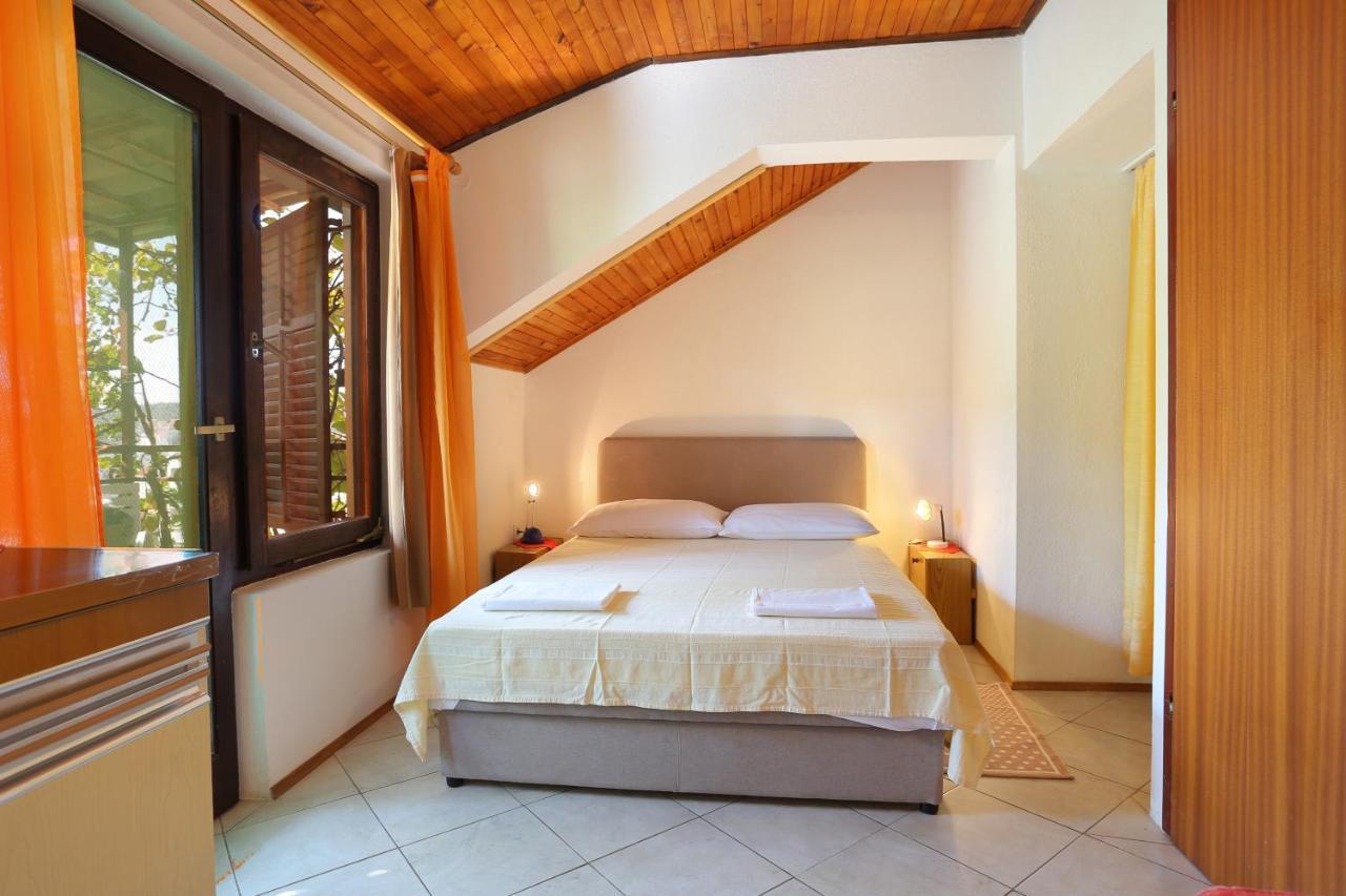 Apartments By The Sea Okrug Gornji, Ciovo - 1069 Трогир Екстериор снимка