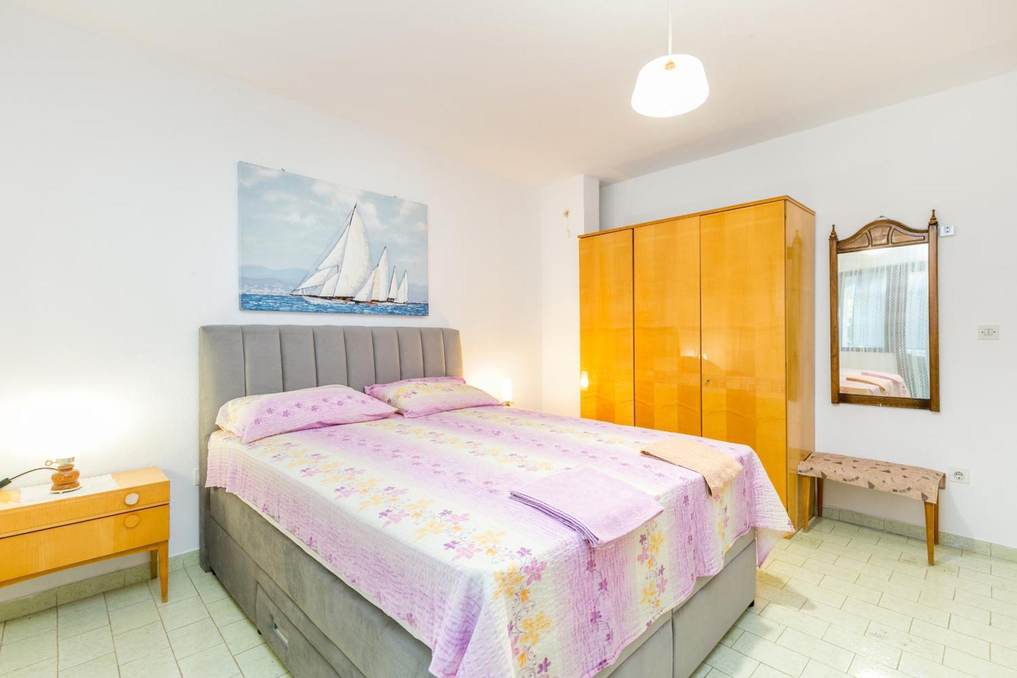 Apartments By The Sea Okrug Gornji, Ciovo - 1069 Трогир Стая снимка